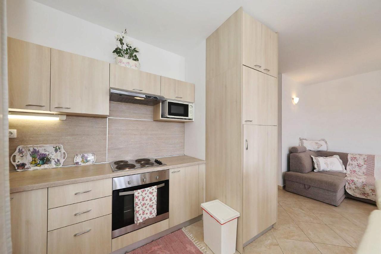 Apartments Punta Привлака Екстер'єр фото