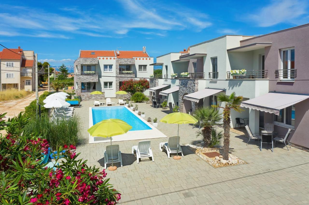 Apartments Punta Привлака Екстер'єр фото